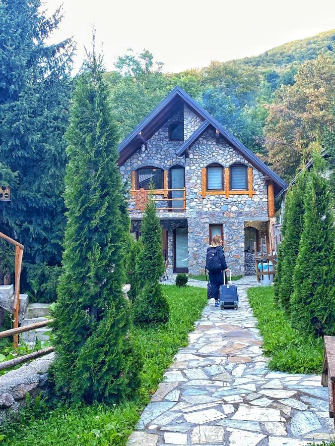 Chalet Kujta Peje Ngoại thất bức ảnh